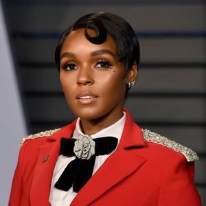 Meet your Posher, Astu